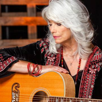 Emmylou Harris